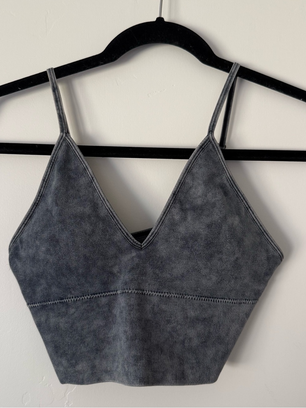 Zenana Outfitters Charcoal Ribbed Cropped Tank